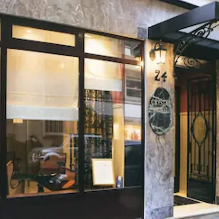 Hotel Crystal Parigi