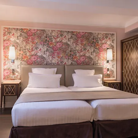 Hotel Crystal 3*